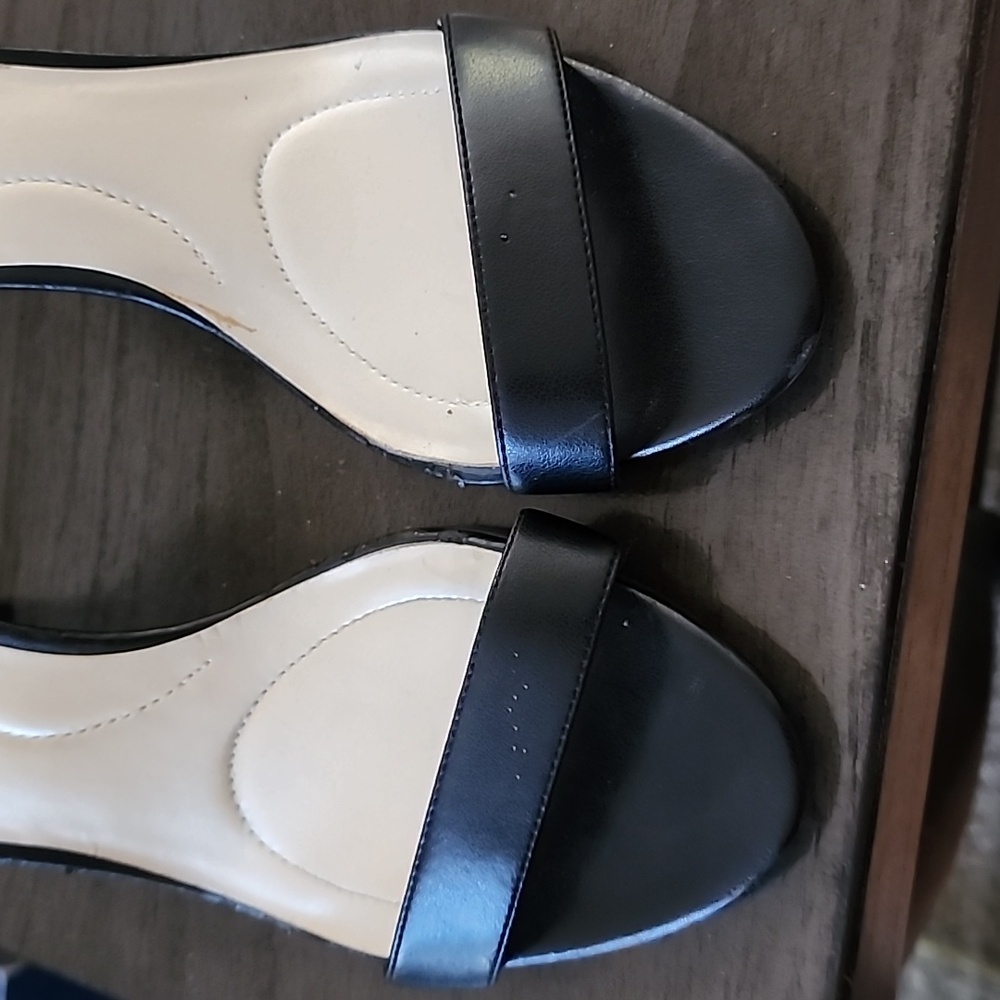 Bandolino Black Madia open toe dress sandals Size 8 - Picture 6 of 15